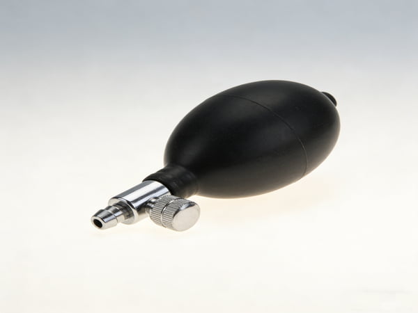 Hand Squeeze Rubber Bulb Pump – Medical Inflation Bulb with Metal Valve for Blood Pressure Monitor, Laboratory & Industrial Use