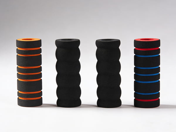 Textured NBR PVC Rubber Foam Pipe Tube – Anti-Slip Wave Pattern Grip Foam Sleeve for Tools, Fitness Equipment & Industrial Handles