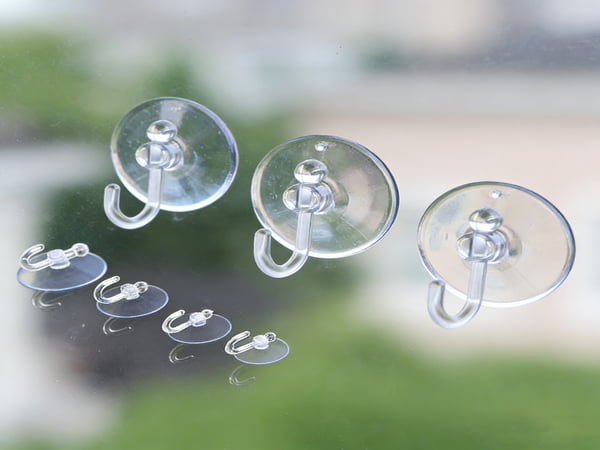 High-Quality Suction Cup with Hook – Metal or Eco-Friendly PVC Hook, Strong Vacuum Adhesion for Glass & Tile, Durable & Aging-Resistant