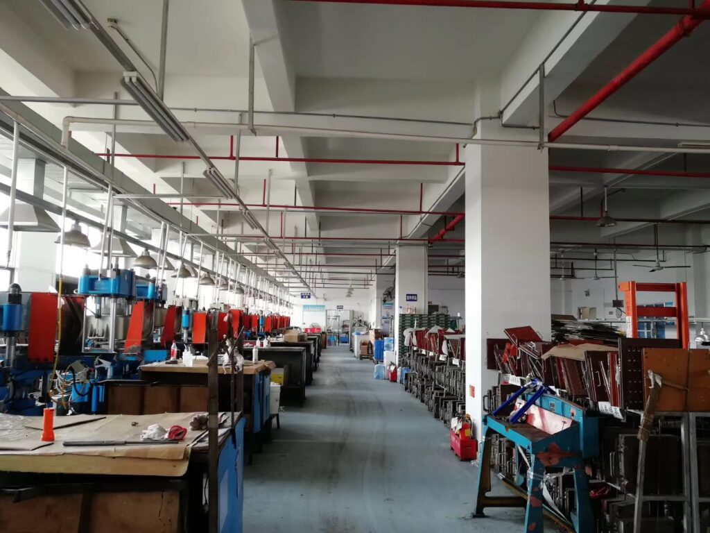 What Makes Professional Molded Rubber Parts Manufacturing Services Different from Simple Production?